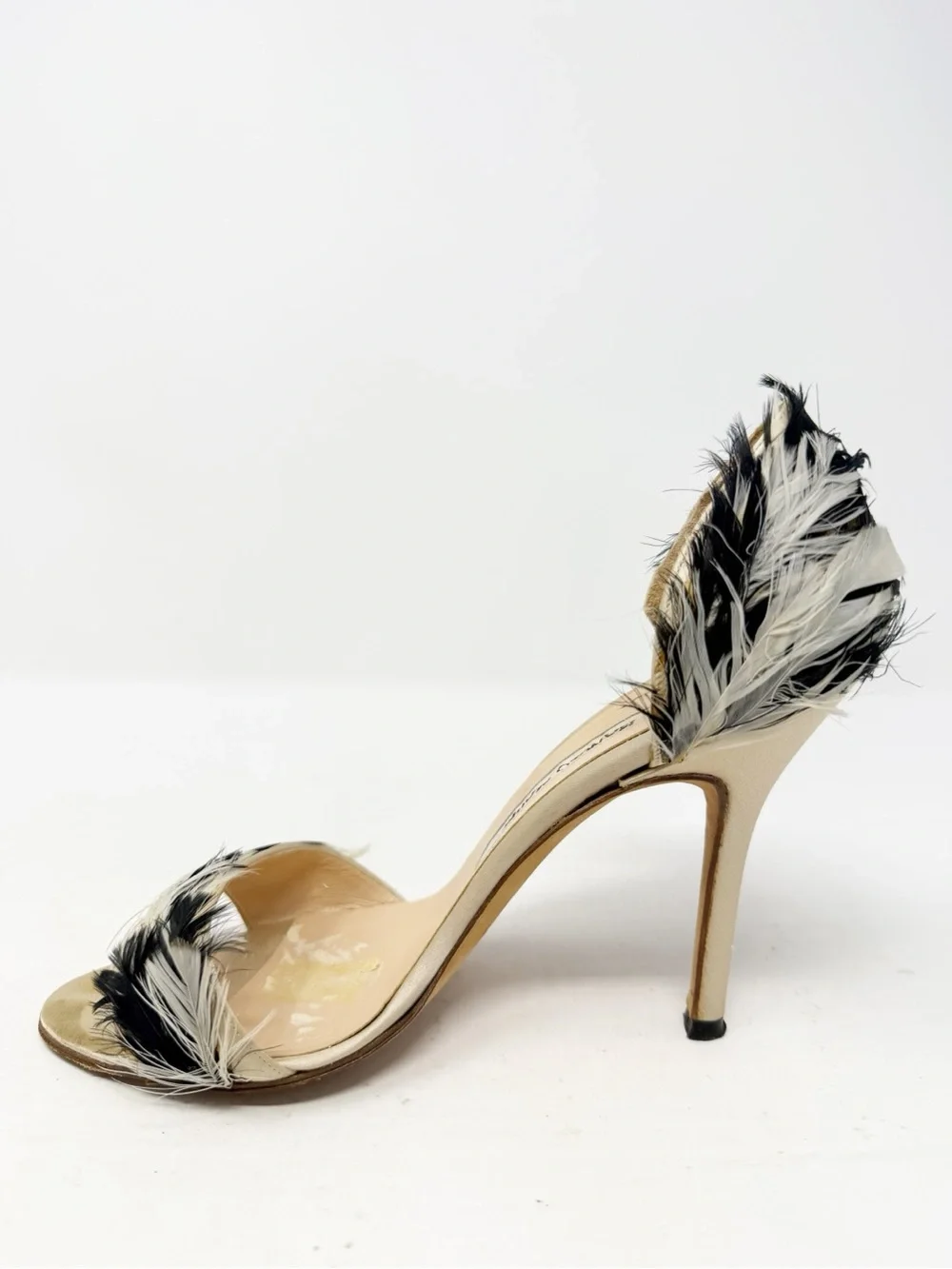 Manolo Blahnik Black White Feather D’Orsay Heels Womens Size EU 36.5